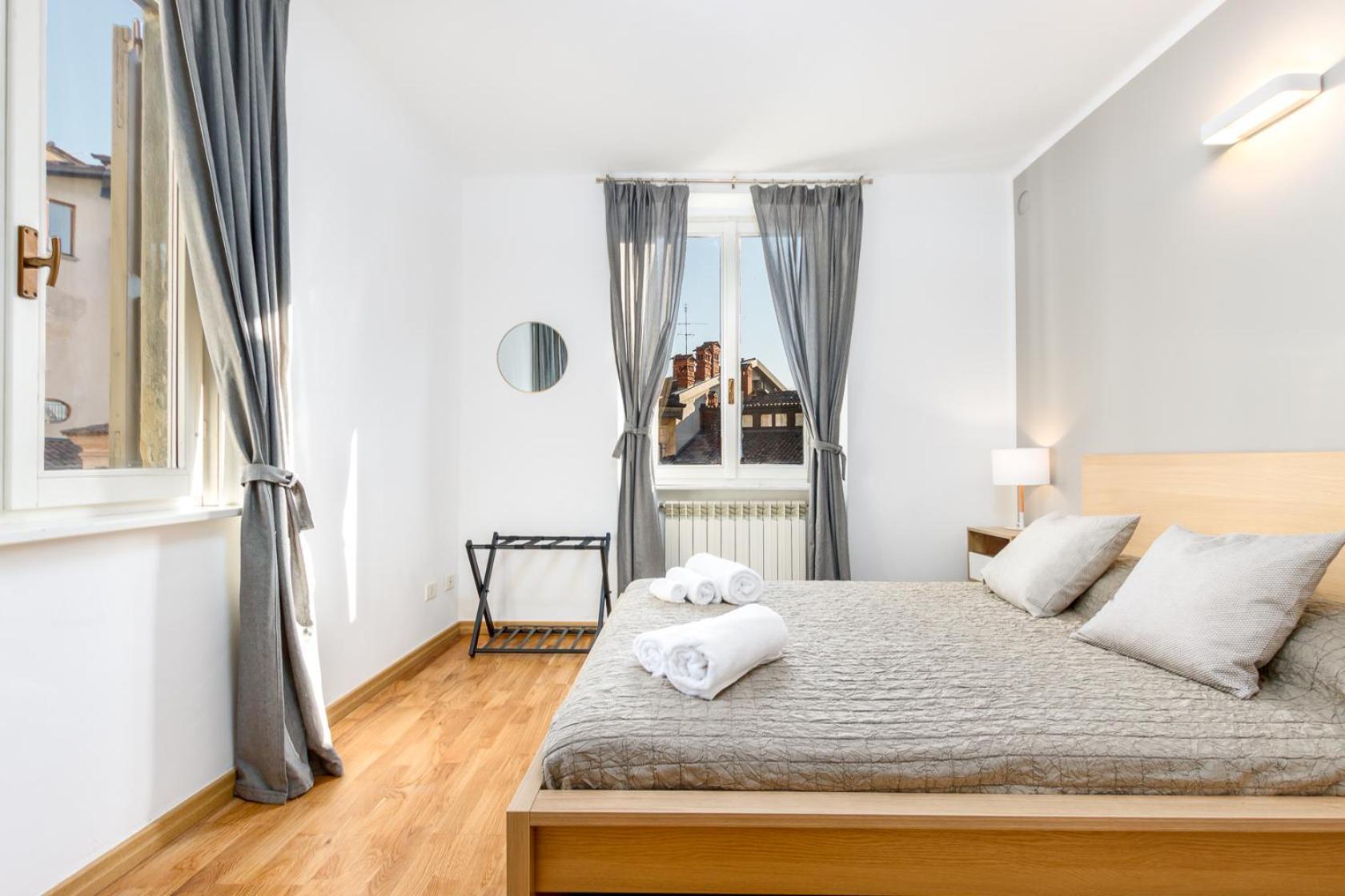 Apartment Near Funicolar Alta Design House